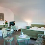 Hotel Flair Reuner 3*