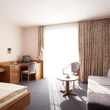 Hotel Flair Reuner 3*