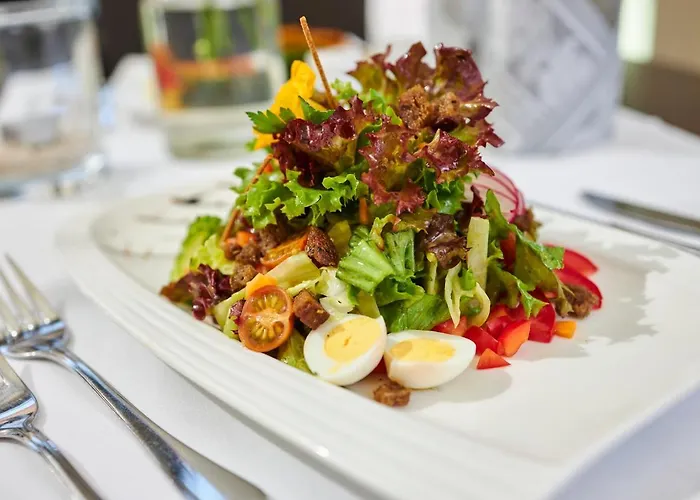 Hotell Flair Reuner 3*