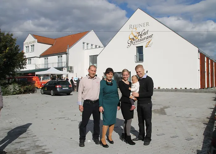 Flair Reuner Hotell 3*