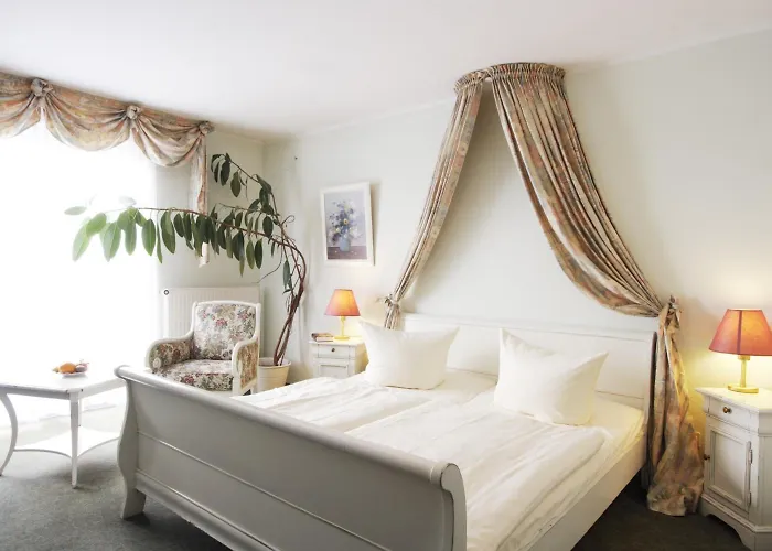 Otel Flair Reuner 3*