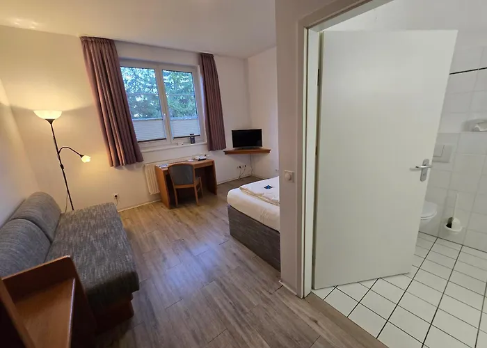 Flair Reuner Otel 3*